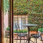 Luxury Navona